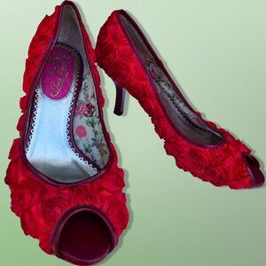 Y2K Poetic Licence Red 3D Roses Peep Toe Pumps Heels Size 8 Coquette Fairy